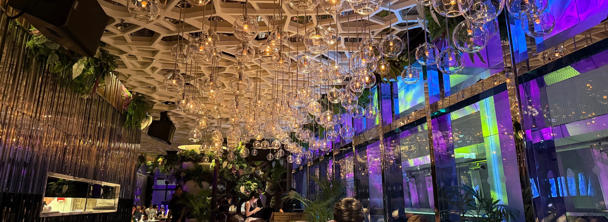 OZONE Bar im ICC Tower